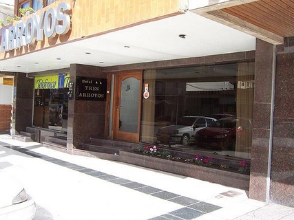 HOTEL 3 ARROYOS Necochea